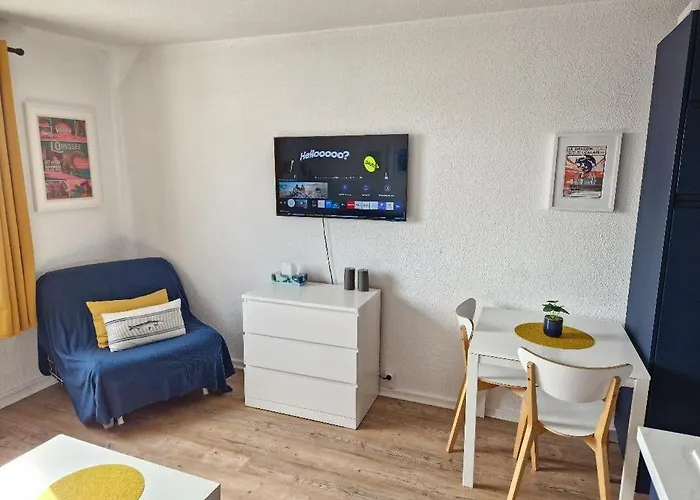 Agreable Bord De Mer, Parking كاليه